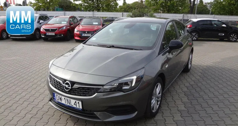 samochody osobowe Opel Astra cena 54850 przebieg: 136365, rok produkcji 2021 z Ostroróg